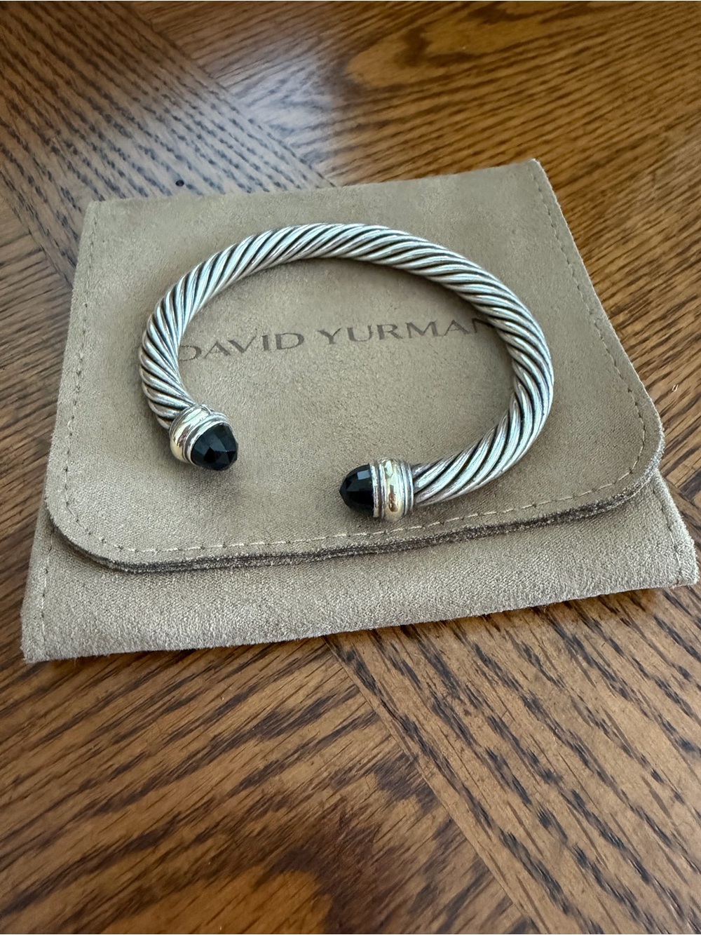 David Yurman cable classic 7mm silver w/ 14kt gold black onyx bracelet